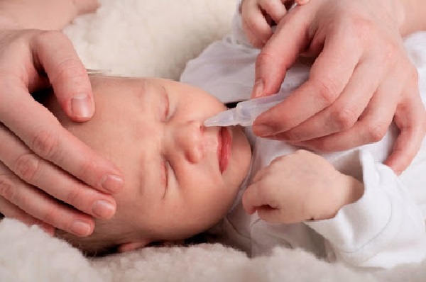 Cách trị viêm phế quản cho trẻ sơ sinh