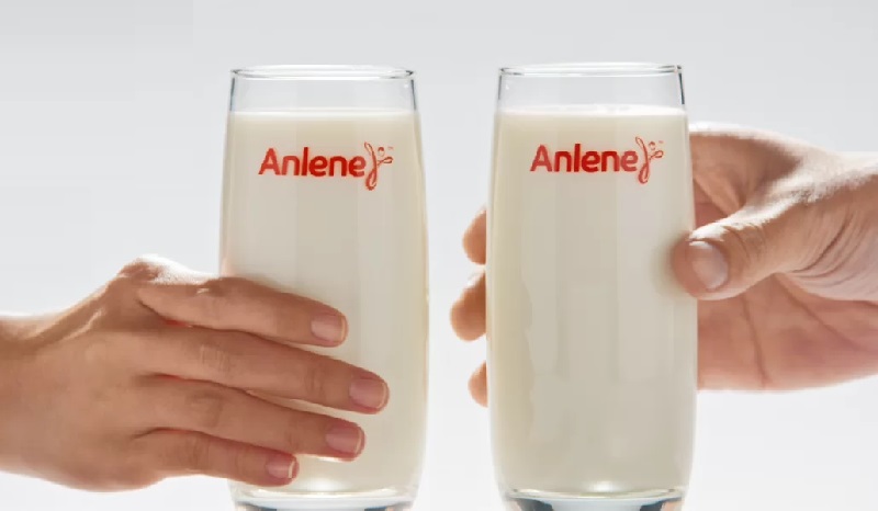 Bị gai cột sống có nên uống sữa Anlene