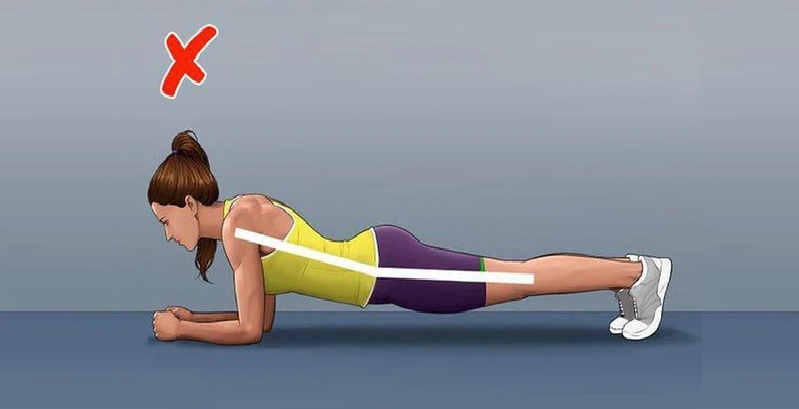 Tập plank bị đau lưng do đâu